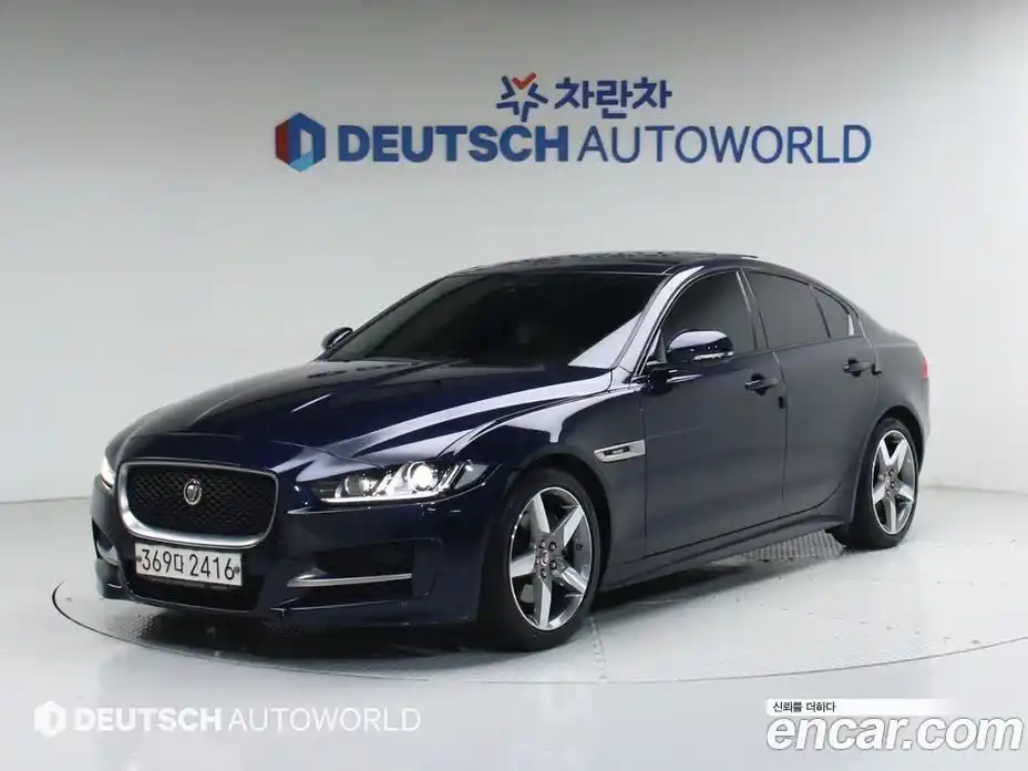 Jaguar XE 2019 2.0 Автомат в Москве № 305149, фото 1