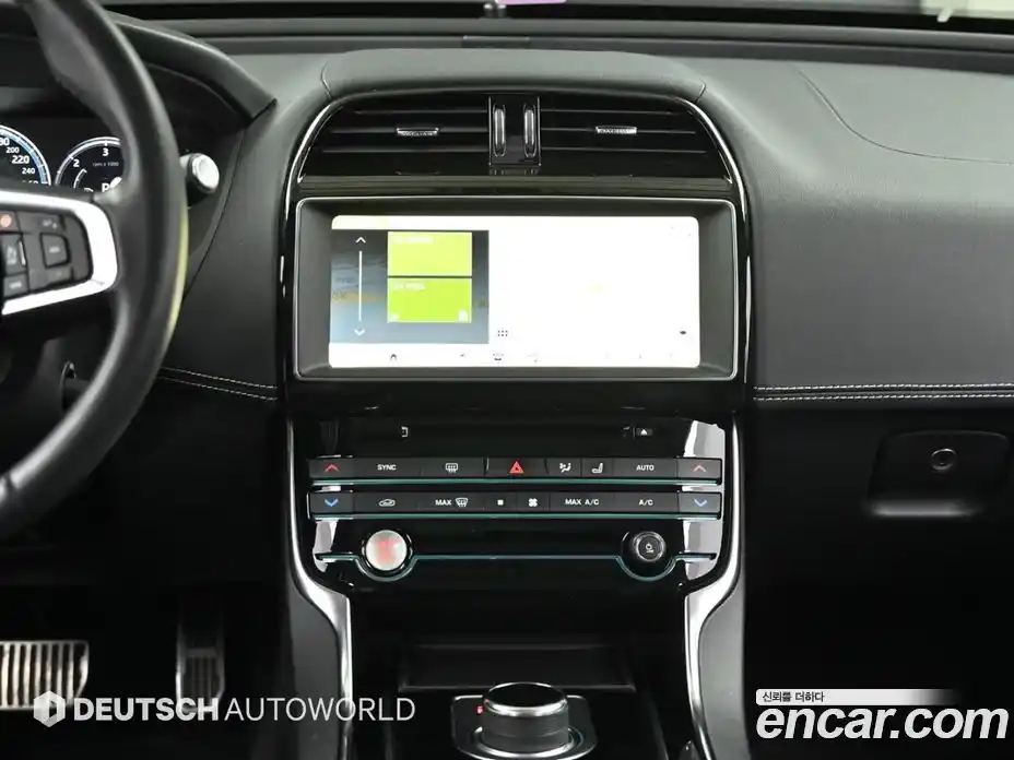 Jaguar XE 2019 2.0 Автомат в Москве № 305149, фото 14