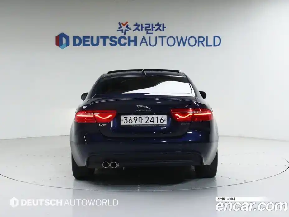 Jaguar XE 2019 2.0 Автомат в Москве № 305149, фото 4