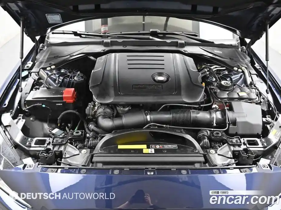 Jaguar XE 2019 2.0 Автомат в Москве № 305149, фото 6