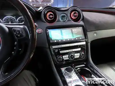 Jaguar XJ 2015 3.0 Автомат в Москве № 305186, миниатюра 11
