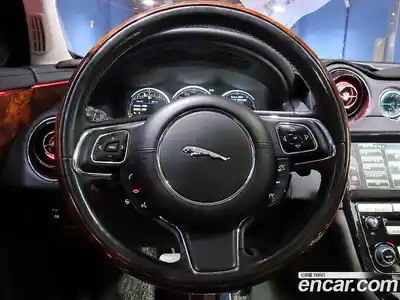 Jaguar XJ 2015 3.0 Автомат в Москве № 305186, миниатюра 10