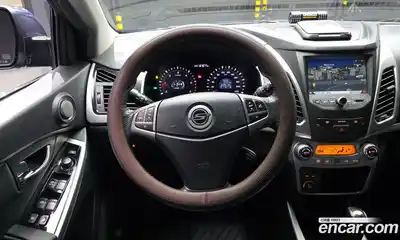 SsangYong Korando 2014 2.0 Автомат в Москве № 310555, миниатюра 11