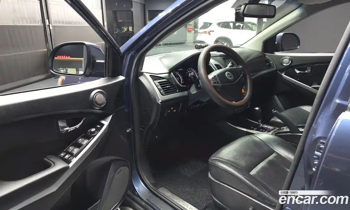 SsangYong Korando 2014 2.0 Автомат в Москве № 310555, фото 13