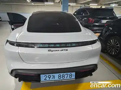 Porsche Taycan 2024 Автомат в Москве № 312781, миниатюра 2