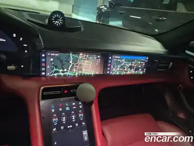 Porsche Taycan 2024 Автомат в Москве № 312781, миниатюра 7