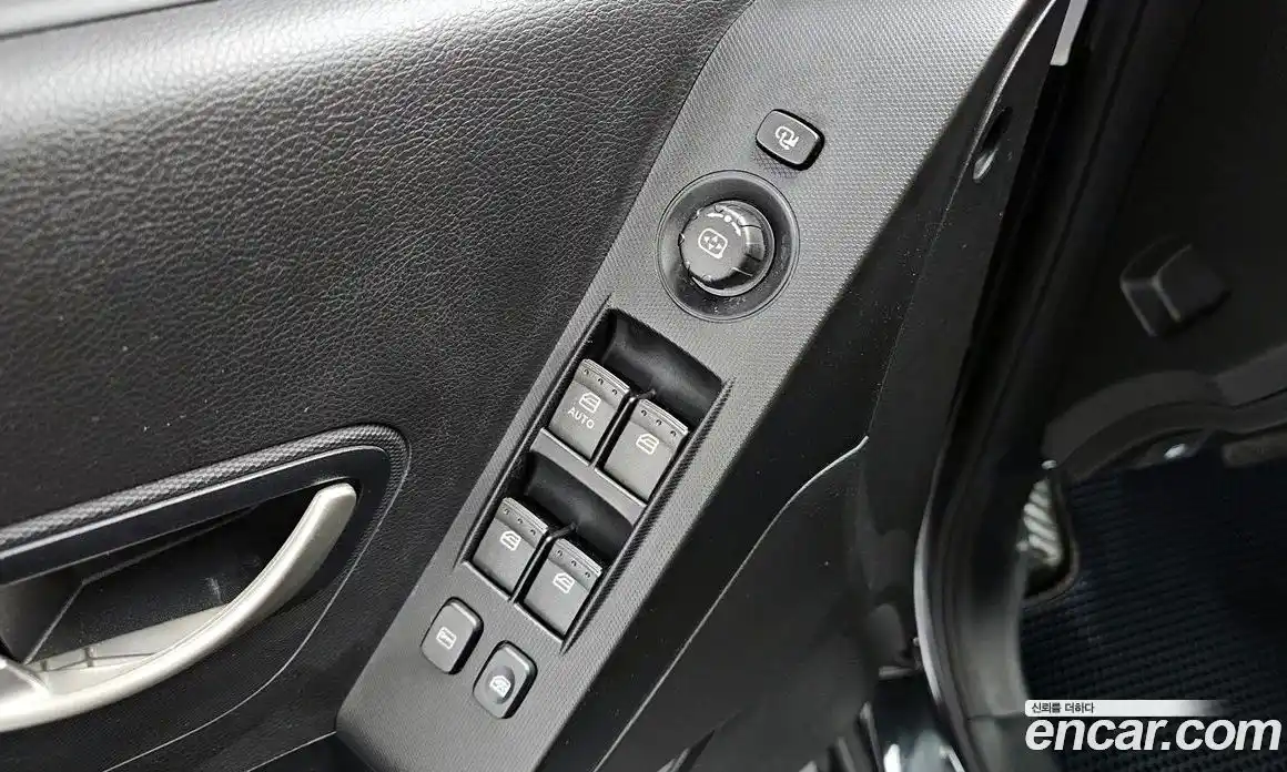 SsangYong Korando 2012 2.0 Автомат в Москве № 31939, фото 1