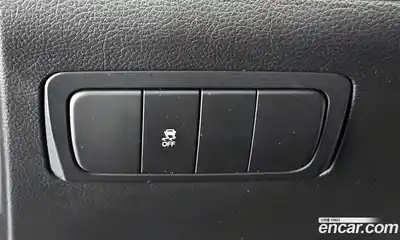 SsangYong Korando 2012 2.0 Автомат в Москве № 31939, миниатюра 3