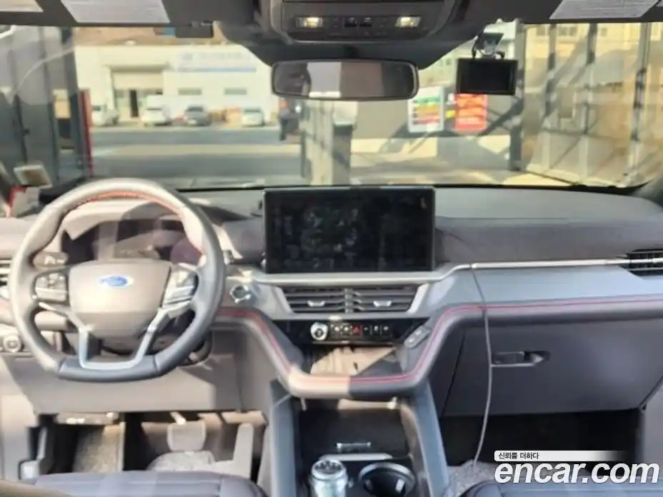 Ford Explorer 2025 2.3 Автомат в Москве № 320512, фото 13