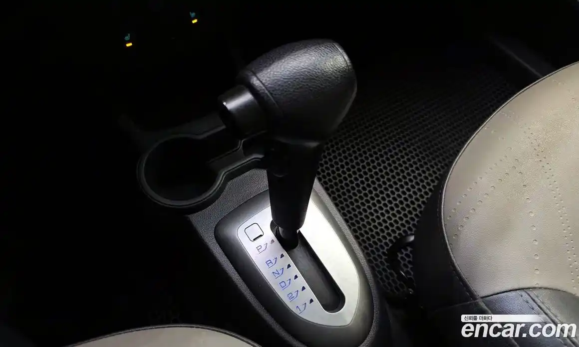 Chevrolet Spark 2014 1.0 Автомат в Москве № 327224, фото 15