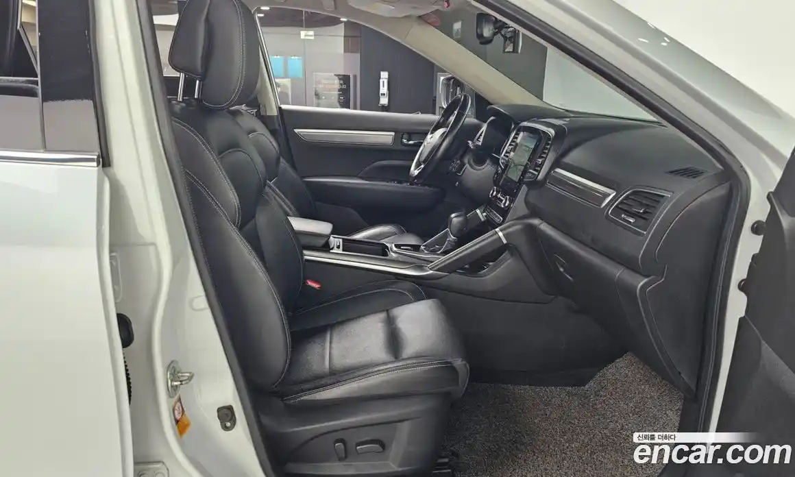 Renault QM6 2017 2.0 Автомат в Москве № 329095, фото 4