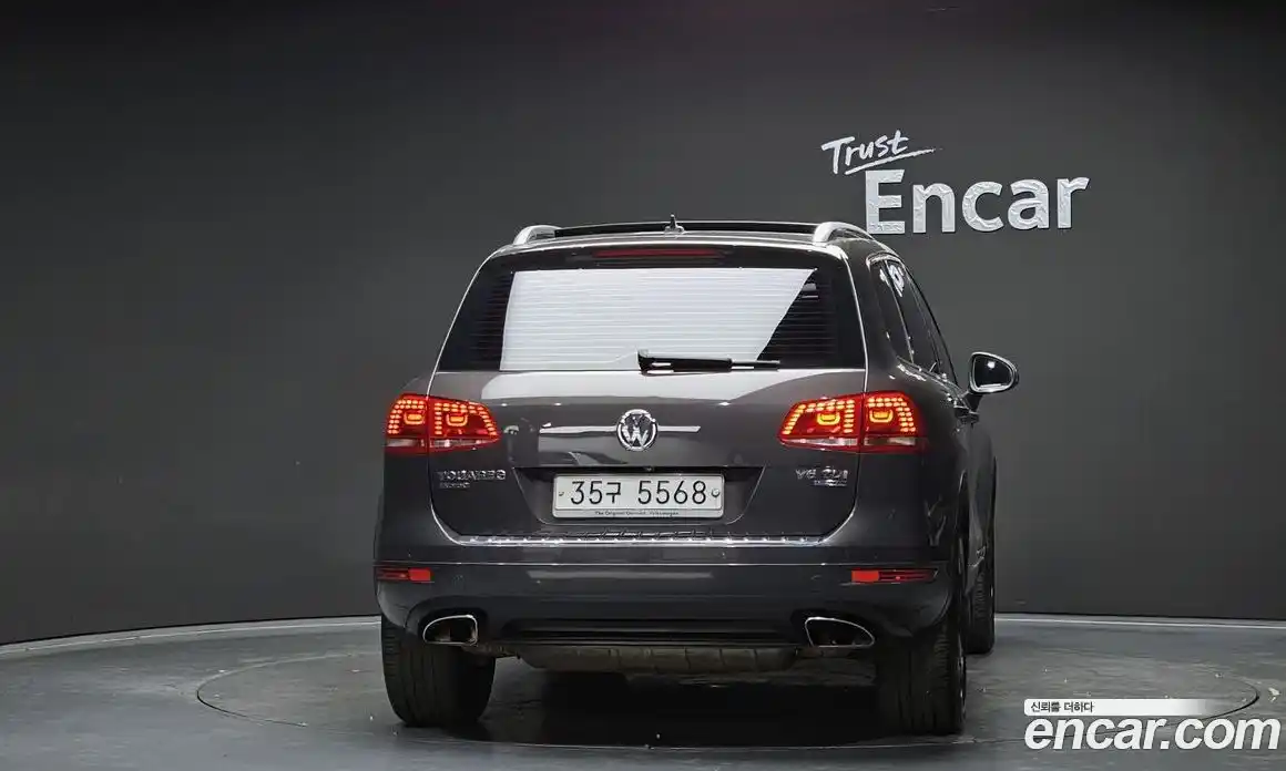 Volkswagen Touareg 2012 3.0 Автомат в Москве № 329880, фото 11