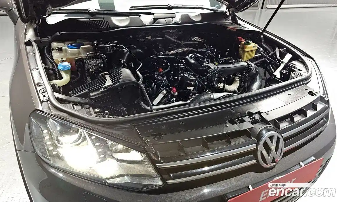 Volkswagen Touareg 2012 3.0 Автомат в Москве № 329880, фото 15