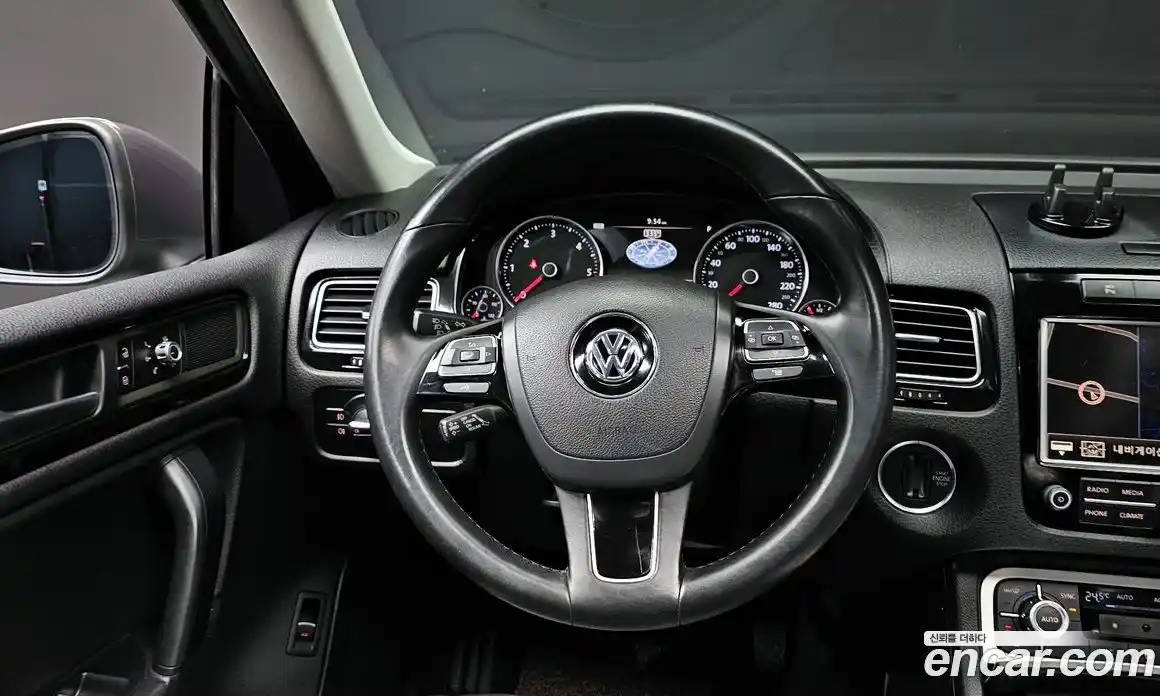 Volkswagen Touareg 2012 3.0 Автомат в Москве № 329880, фото 18