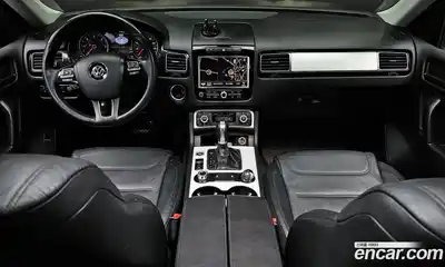 Volkswagen Touareg 2012 3.0 Автомат в Москве № 329880, миниатюра 5