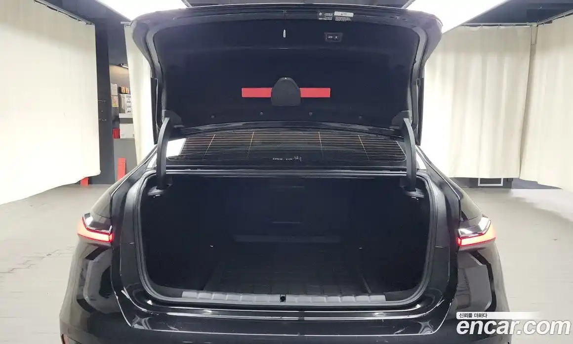 BMW 7-Series 2023 3.0 Автомат в Москве № 331389, фото 20