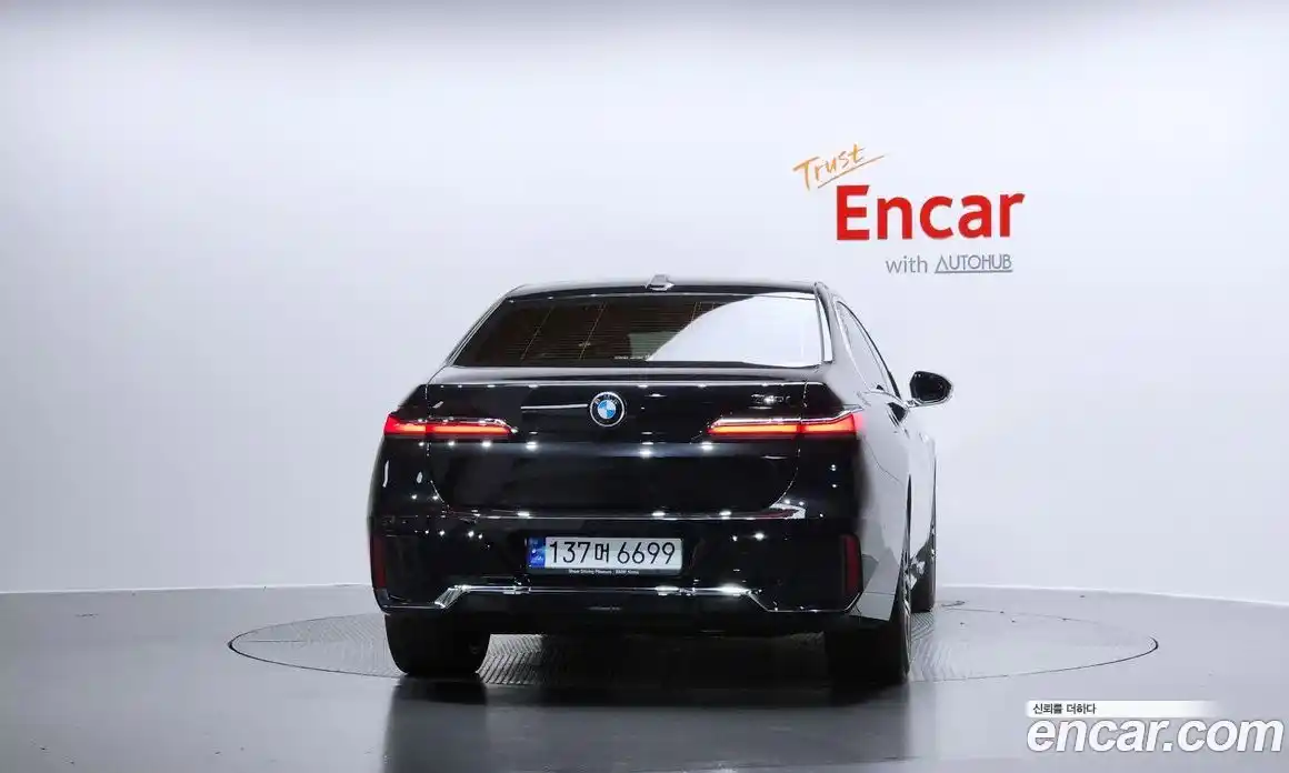 BMW 7-Series 2023 3.0 Автомат в Москве № 331389, фото 4