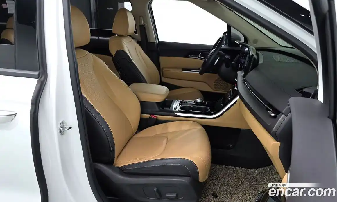 Kia Canival 2023 2.2 Автомат в Москве № 337529, фото 7