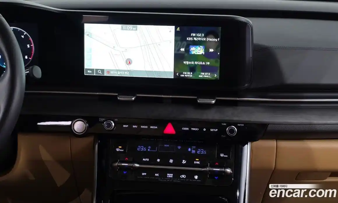 Kia Canival 2023 2.2 Автомат в Москве № 337529, фото 10