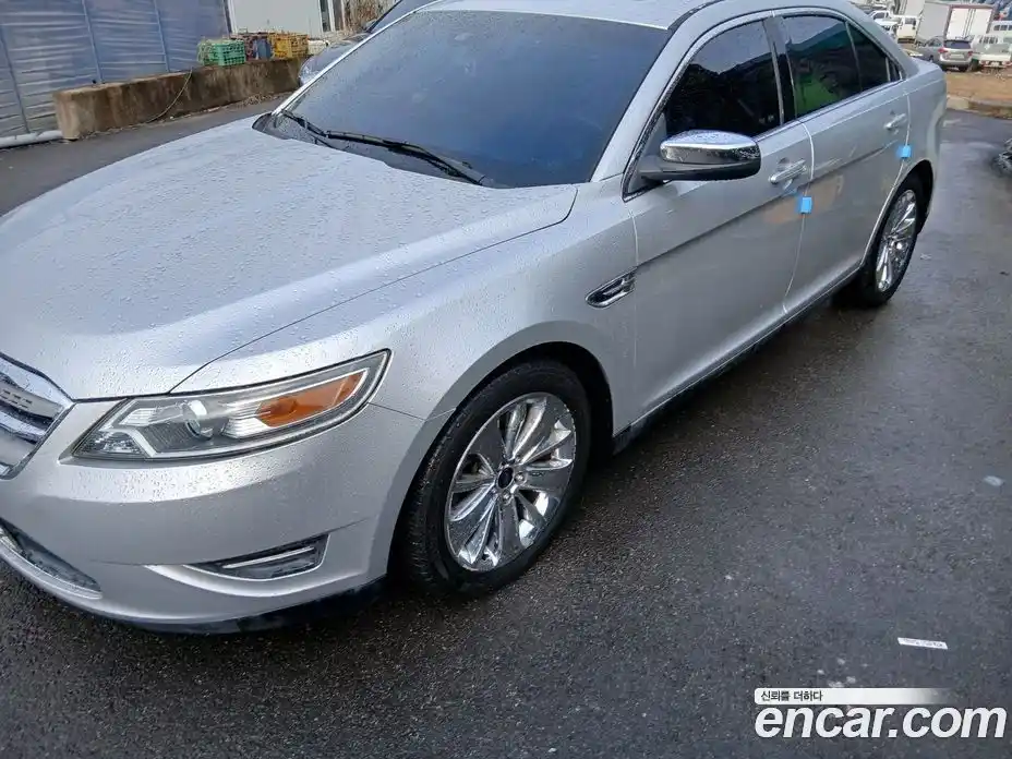 Ford Taurus 2011 3.5 Автомат в Москве № 337942, фото 3