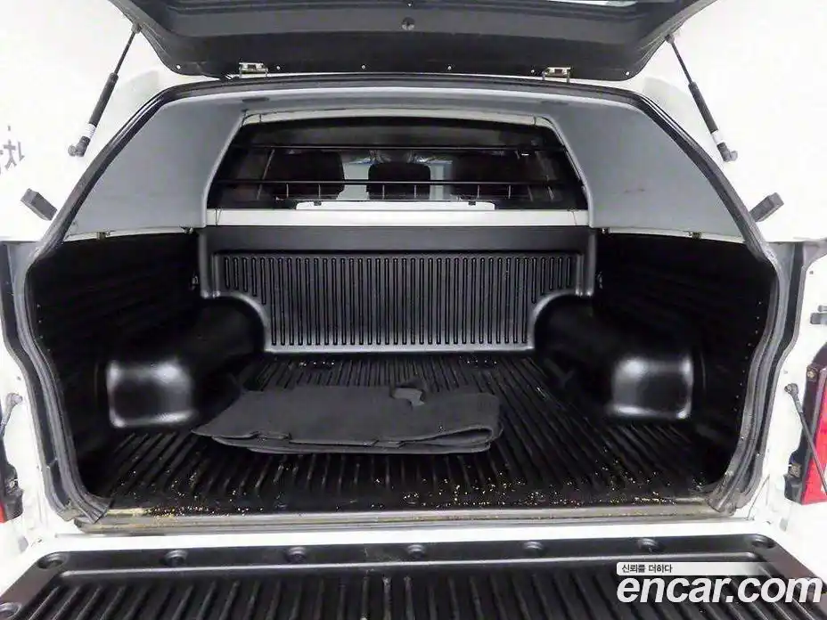 SsangYong Korando 2016 2.0 Автомат в Москве № 34336, фото 17