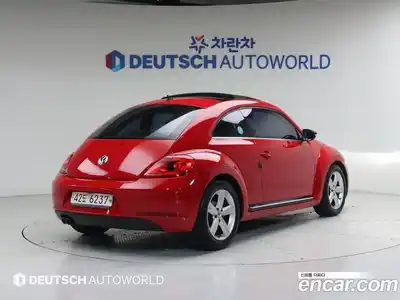 Volkswagen Beatle 2014 2.0 Автомат в Москве № 359162, миниатюра 2