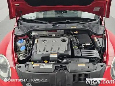 Volkswagen Beatle 2014 2.0 Автомат в Москве № 359162, миниатюра 6