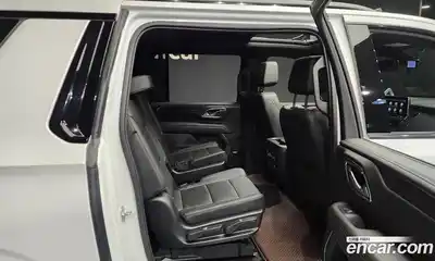 Chevrolet Surburban 2021 5.3 Автомат в Москве № 363502, миниатюра 12