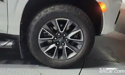 Chevrolet Surburban 2021 5.3 Автомат в Москве № 363502, миниатюра 5