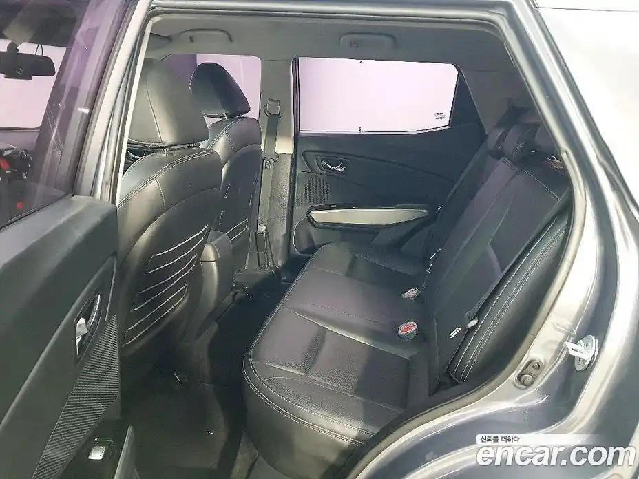 SsangYong TIBOLI 2015 1.6 Автомат в Москве № 36542, фото 9