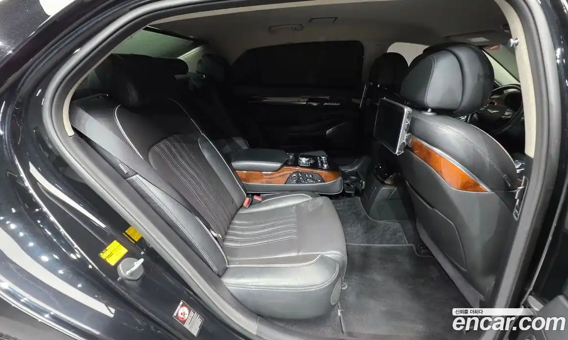 Genesis EQ900 2016 5.0 Автомат в Москве № 365664, фото 19