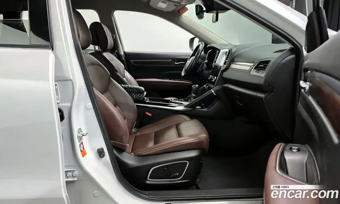 Renault QM6 2020 2.0 Автомат в Москве № 382760, фото 9