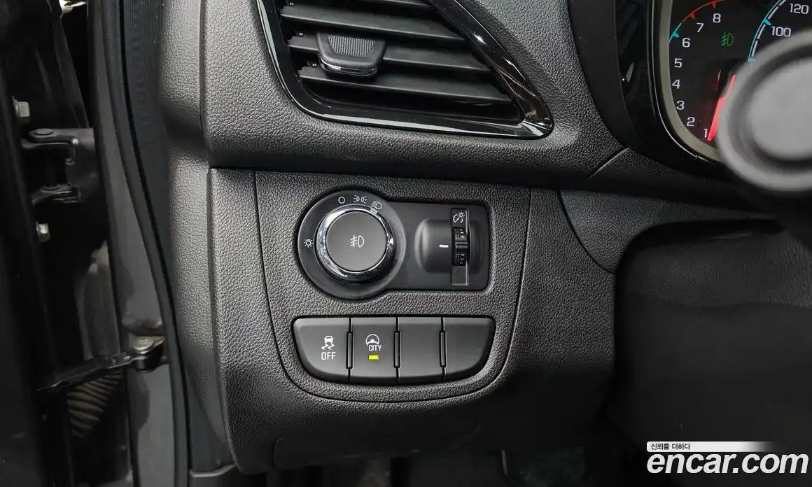 Chevrolet Spark 2016 1.0 Автомат в Москве № 39397, фото 17