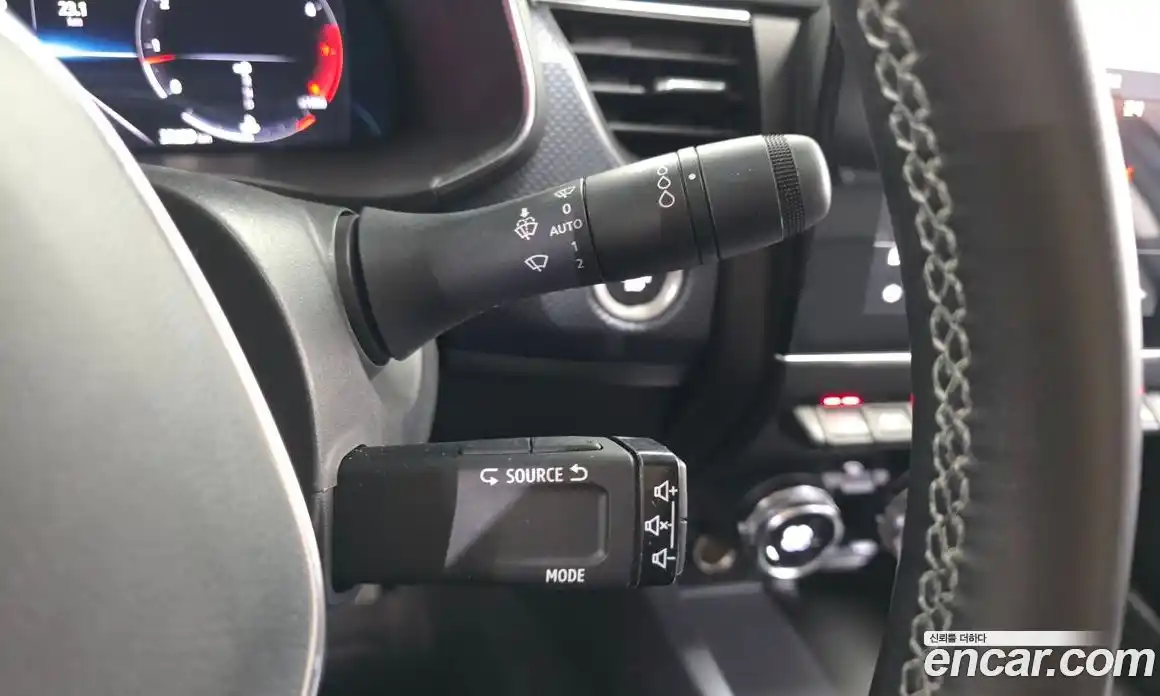 Renault XM3 2020 1.6 Автомат в Москве № 395655, фото 17