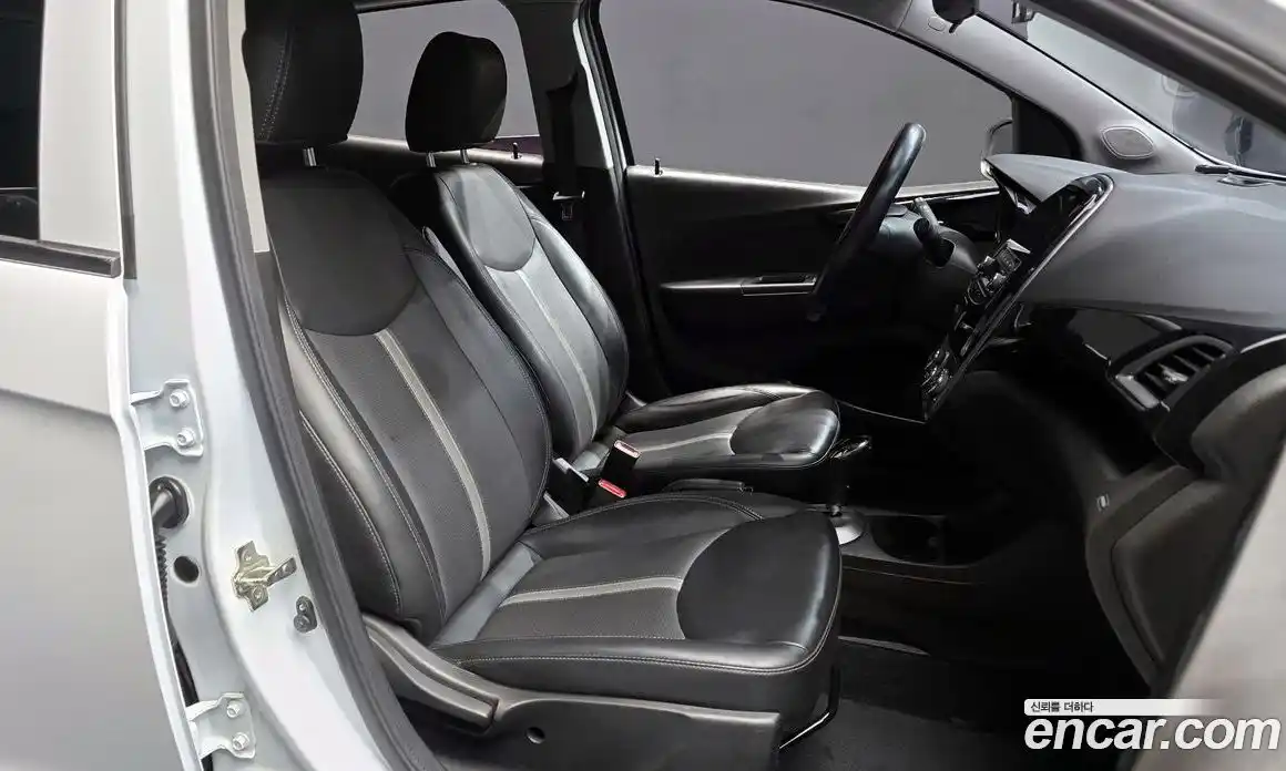 Chevrolet Spark 2020 1.0 Автомат в Москве № 39576, фото 13