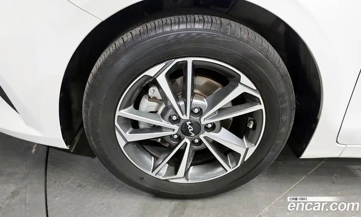 Kia K3 2024 1.6 Автомат в Москве № 404058, фото 5