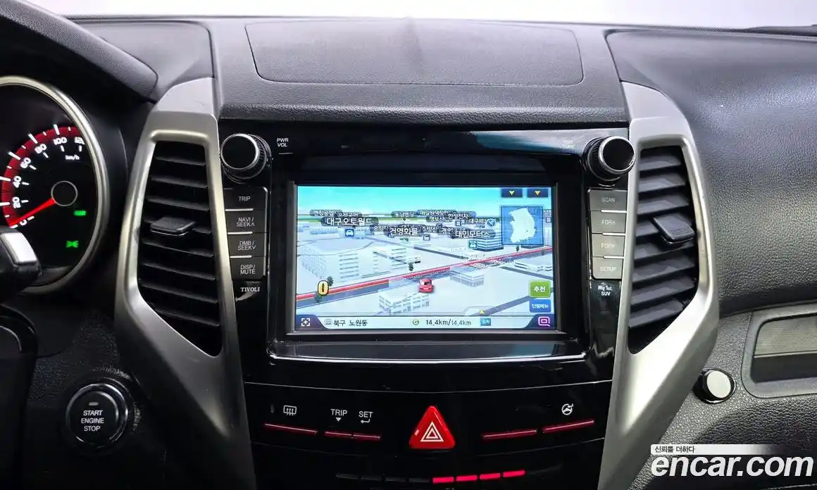 SsangYong TIBOLI 2016 1.6 Автомат в Москве № 409934, фото 15