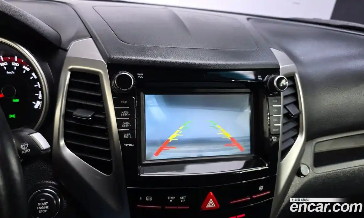 SsangYong TIBOLI 2016 1.6 Автомат в Москве № 409934, фото 16