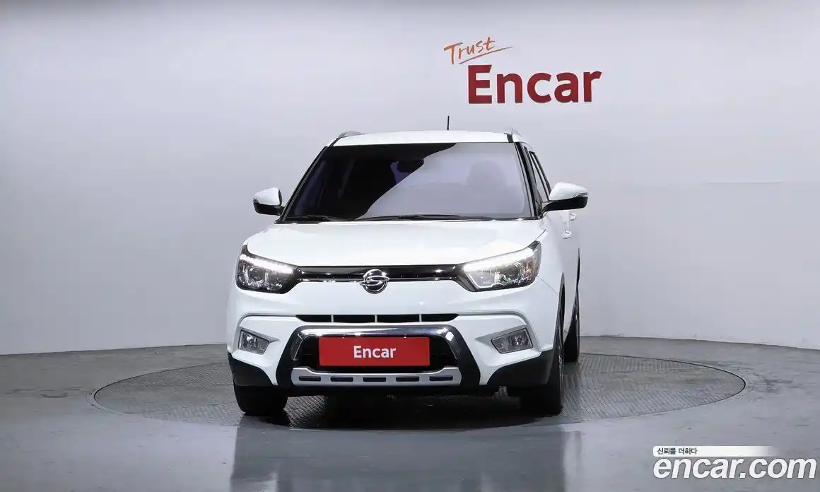 SsangYong TIBOLI 2016 1.6 Автомат в Москве № 409934, фото 3