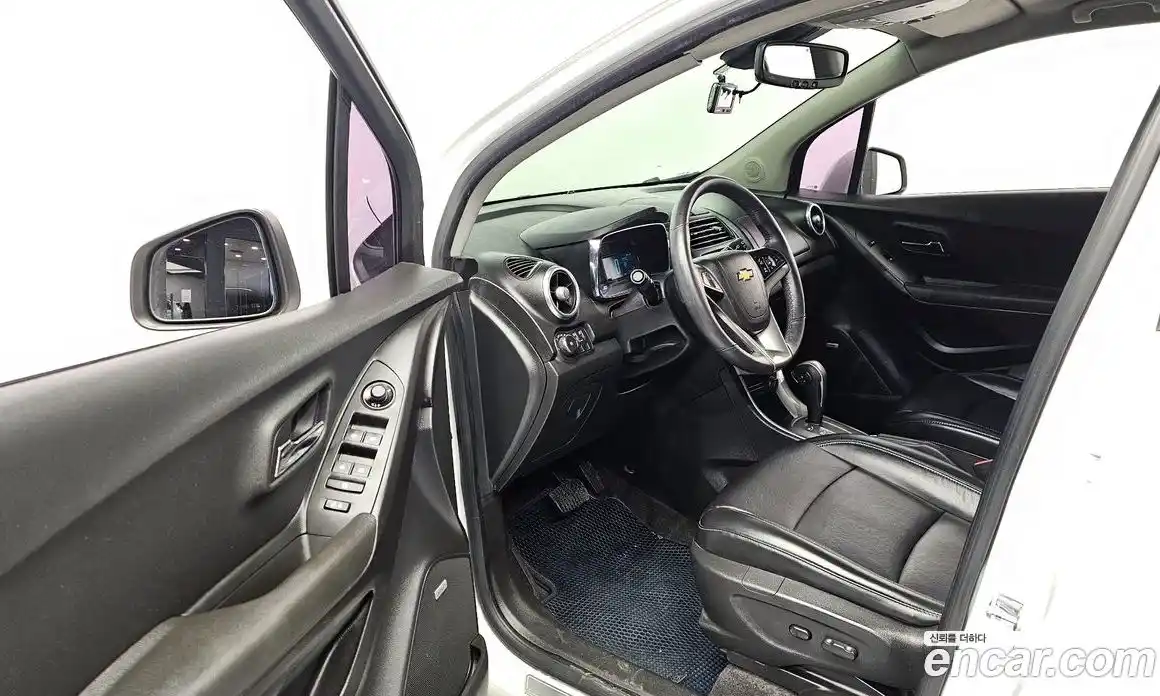 Chevrolet Trax 2014 1.4 Автомат в Москве № 41090, фото 16