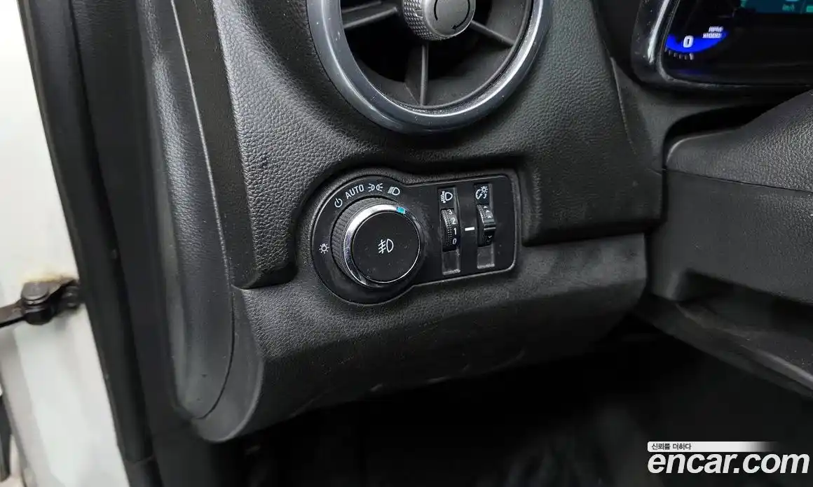 Chevrolet Trax 2014 1.4 Автомат в Москве № 42169, фото 5