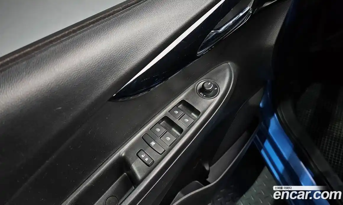 Chevrolet Spark 2016 1.0 Автомат в Москве № 422577, фото 17