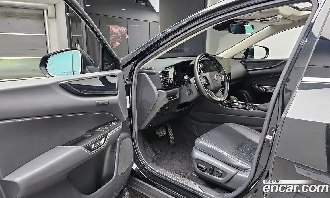 Lexus NX 2022 2.5 Автомат в Москве № 425748, фото 11