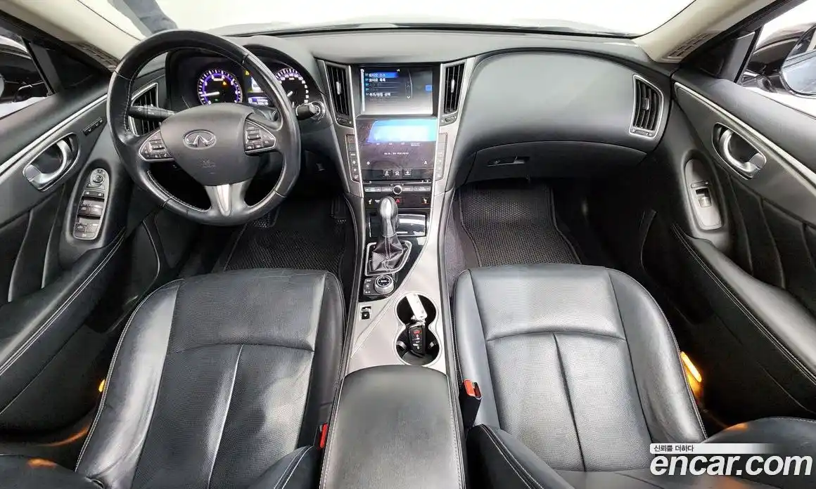 Infiniti Q50 2014 2.1 Автомат в Москве № 433587, фото 7