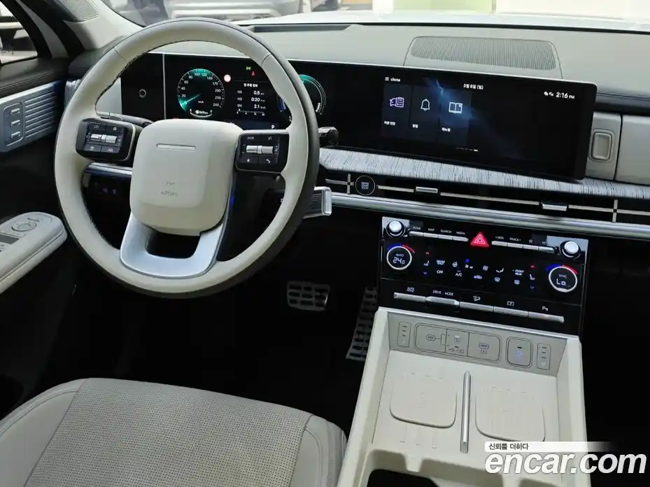 Hyundai Santa Fe 2024 1.6 Автомат в Москве № 449683, фото 11