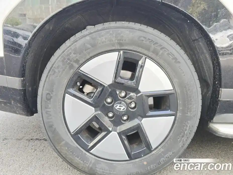 Hyundai Santa Fe 2024 1.6 Автомат в Москве № 449683, фото 5