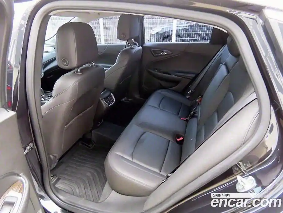 Chevrolet Malibu 2017 2.0 Автомат в Москве № 451509, фото 11