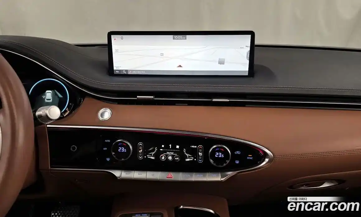 Genesis GV70 2024 2.5 Автомат в Москве № 452997, фото 14