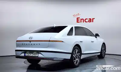 Hyundai Grandeur 2024 2.5 Автомат в Москве № 458434, миниатюра 2