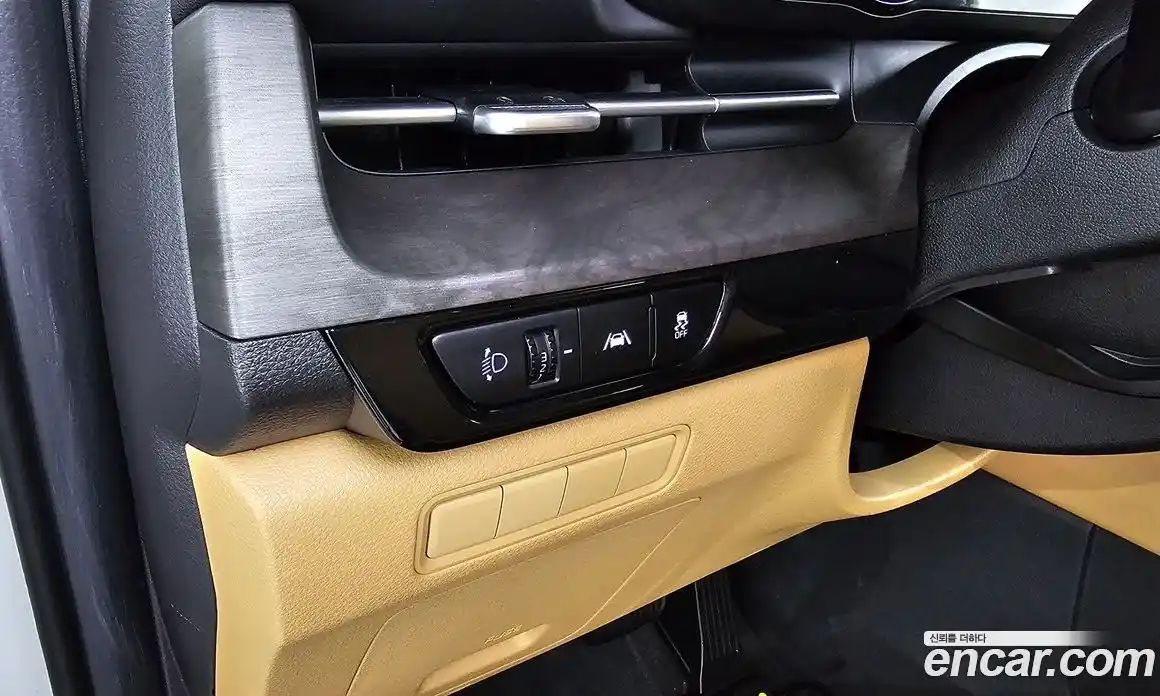 Kia Canival 2023 2.2 Автомат в Москве № 460051, фото 17